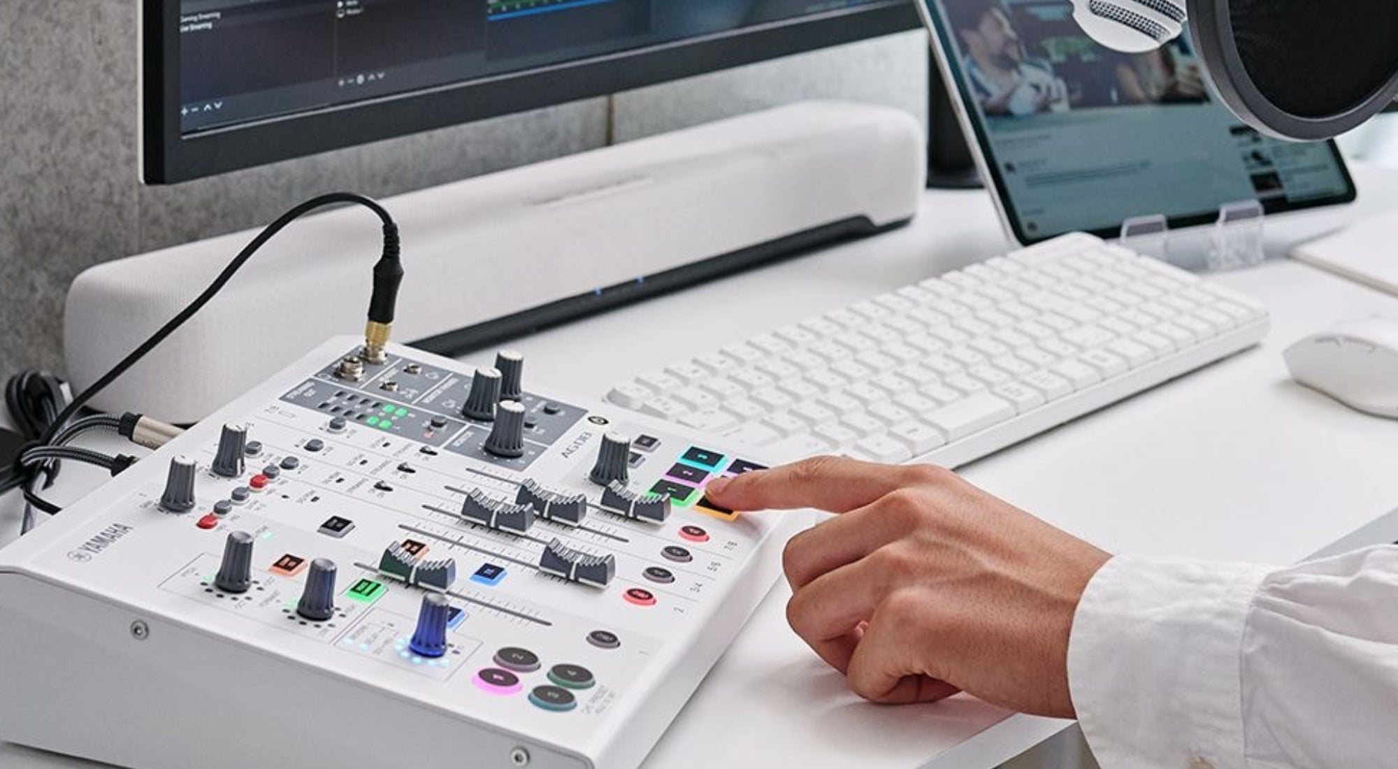 YAMAHA HPH-MT7 AG01 など配信セット 定番配信ミキサーがマイクと一体化｜