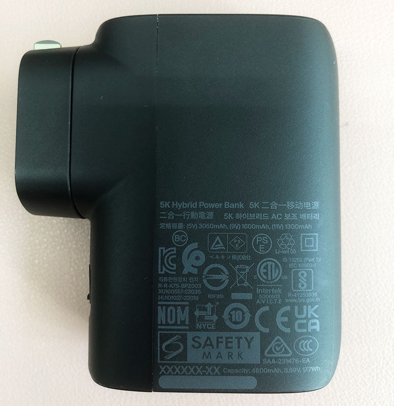 BELKIN BoostCharge モバイルバッテリー PD対応 PPS 37W コンセント一体型 5000mAh BPZ003dqBKJP
