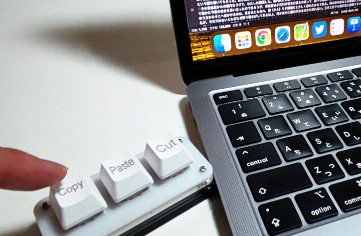 XYZA Tiny Keyboard 3Key for Mac / iPad コピーペーストカット 超小型コピペ専用 赤軸 3ボタン 有線キーボード