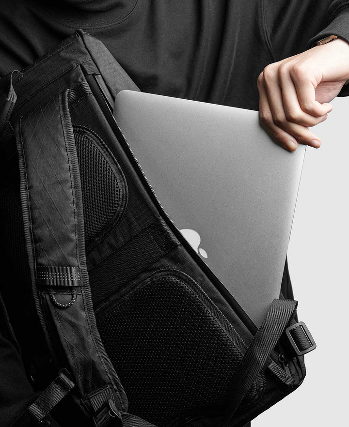 bitplay Black Series 28L バックパック リュックサック