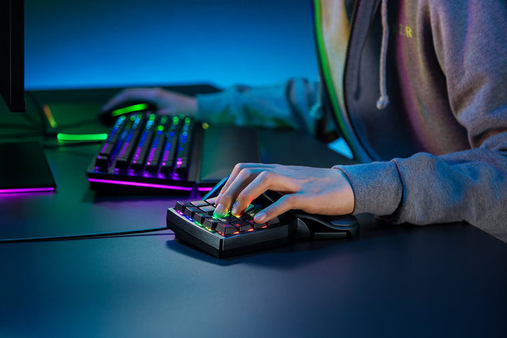 Razer Tartarus Pro アナログオプティカルスイッチ 左手用キーパッド