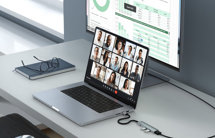 Satechi 4-in-1 USB-C Slim Multiport Adapter 4K PD対応 スリムマルチアダプター