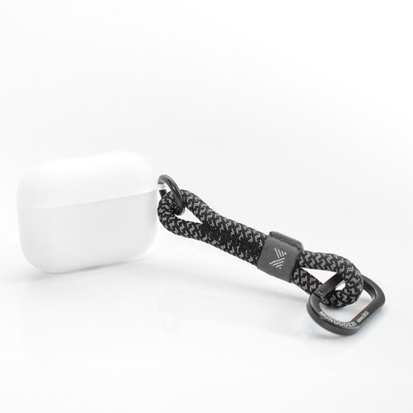 MONOCOZZI AirPods Pro 第 2 / 1世代 ESSENTIALS カラビナ付き TPU