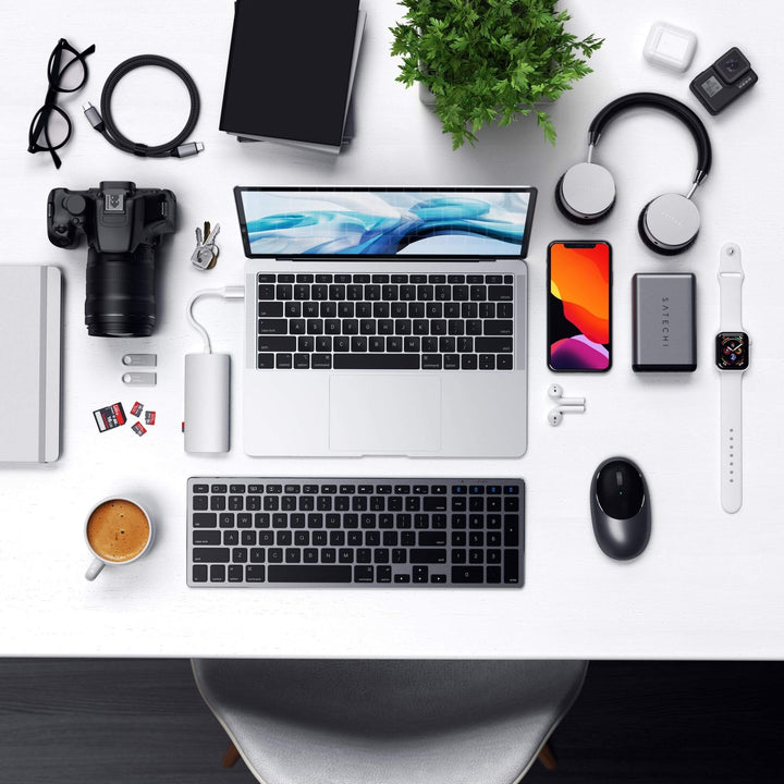 Satechi USB-C Multi-Port Adapter 4K with Ethernet V2 PD対応 マルチポートアダプター4K with イーサーネット