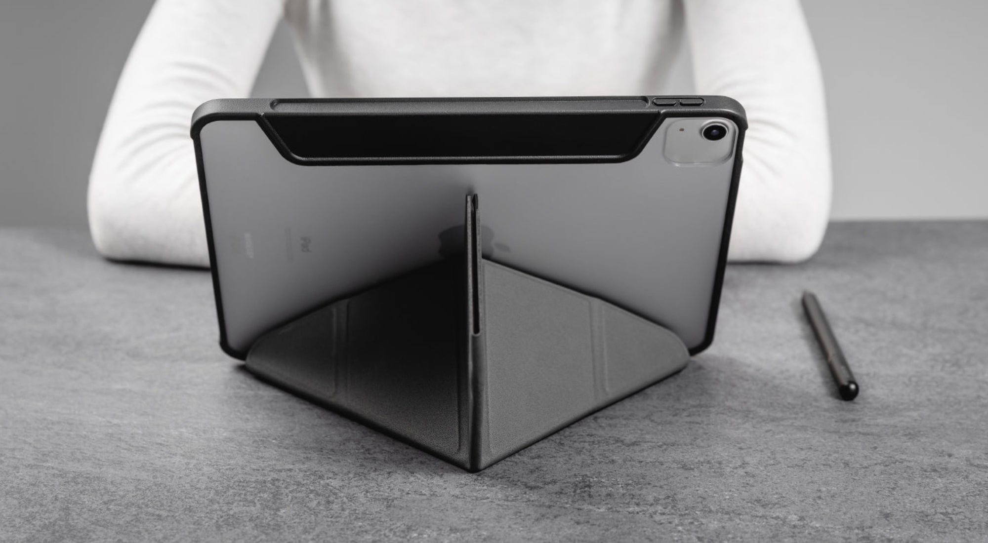 用途に合ったiPadケースで、あなたの毎日をもっと自由に、もっと快適に