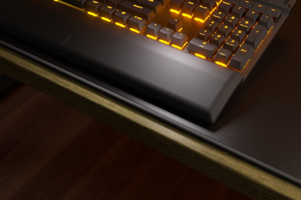 Corsair K70 MAX RGB 日本語配列 かな無し 磁気メカニカル