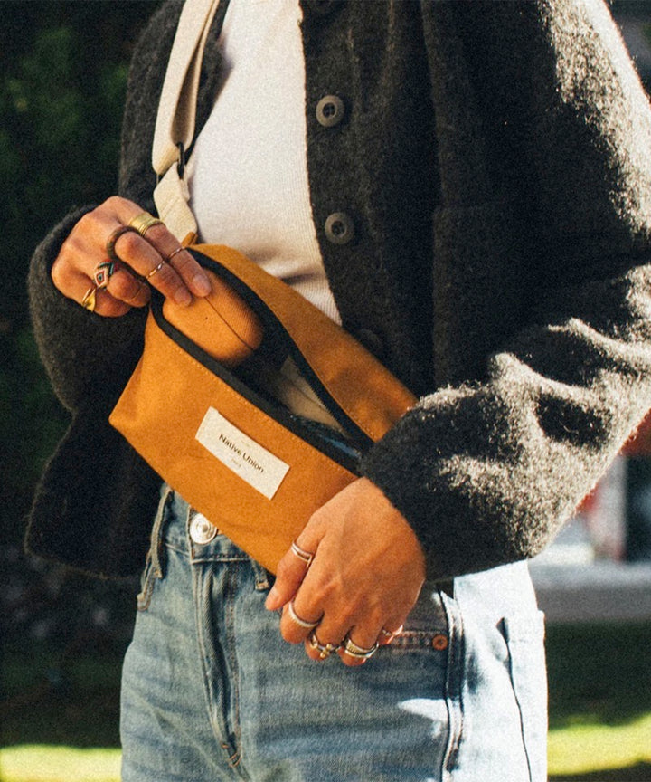 Native Union WFA Crossbody Pouch クロスボディポーチ