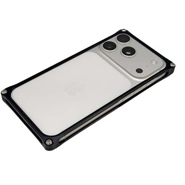 GILD design iPhone 17シリーズ ソリッドバンパー