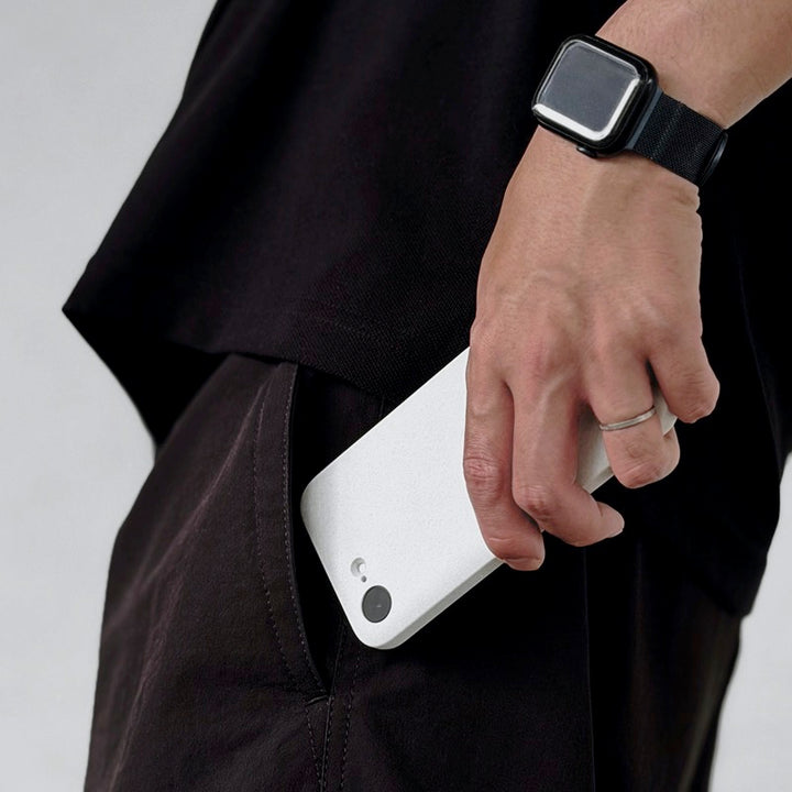 MYNUS iPhone 17e / 16e CASE ミニマルデザイン MagSafe対応