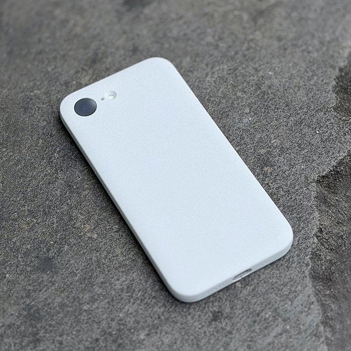 MYNUS iPhone 17e / 16e CASE ミニマルデザイン MagSafe対応