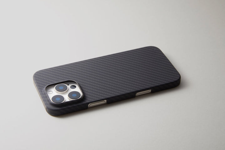 Deff iPhone 16  シリーズ Ultra Slim & Light Case DURO マットブラック