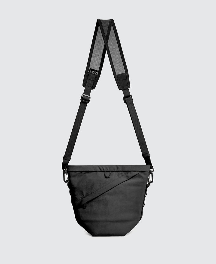 bitplay Essential 2.5L スナッパースリングバッグ カメラバッグ ショルダーバッグ