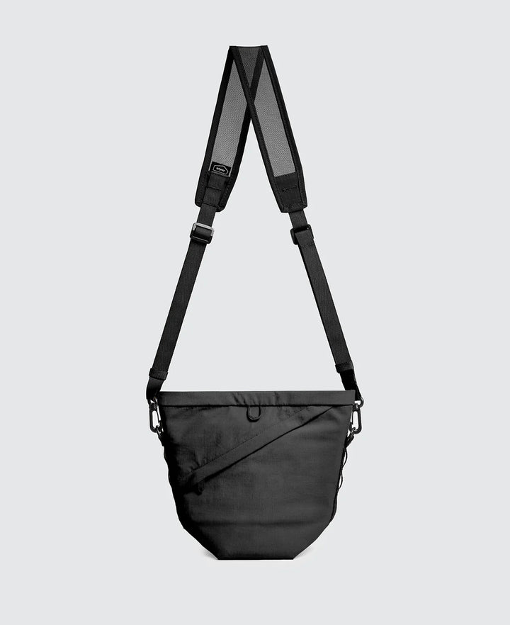bitplay Essential 2.5L スナッパースリングバッグ カメラバッグ ショルダーバッグ