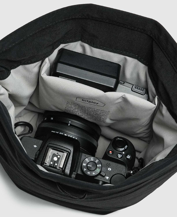 bitplay Essential 2.5L スナッパースリングバッグ カメラバッグ ショルダーバッグ