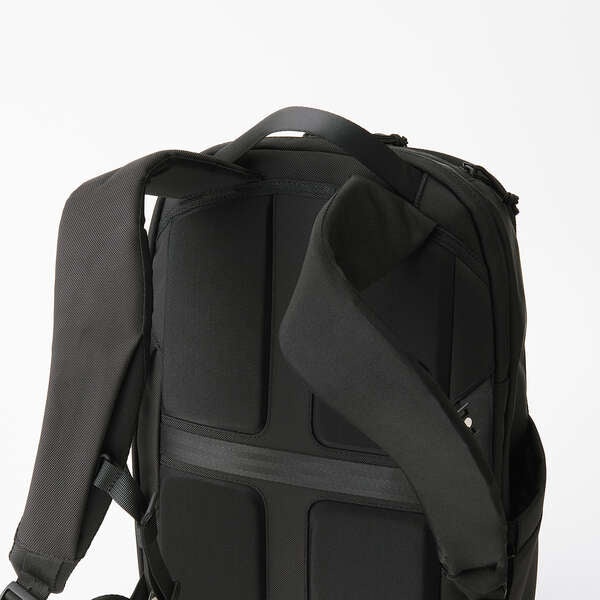 エレコム バックパック MNL CITY PACK CORDURA Ballistic 15.6inch 21L ブラック リュック ビジネス 出張 旅行 BM-MNLBP02BK