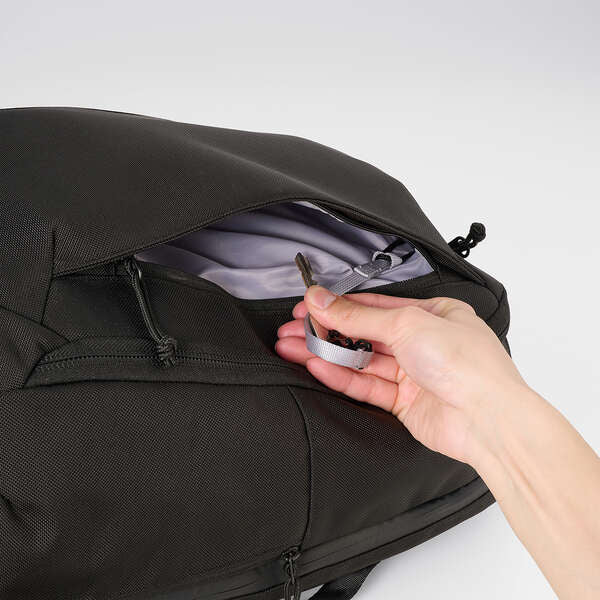 エレコム バックパック MNL CITY PACK CORDURA Ballistic 15.6inch 21L ブラック リュック ビジネス 出張 旅行 BM-MNLBP02BK