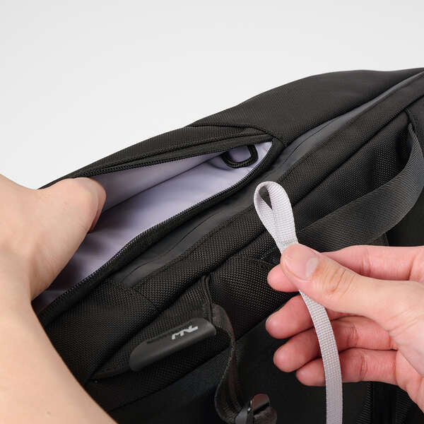 エレコム バックパック MNL CITY PACK CORDURA Ballistic 15.6inch 21L ブラック リュック ビジネス 出張 旅行 BM-MNLBP02BK