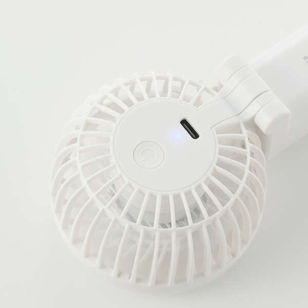 エレコム USB扇風機 ハンズフリー 冷却プレート カラビナ ストラップ付  ポータブルファン デスクファン 暑さ対策