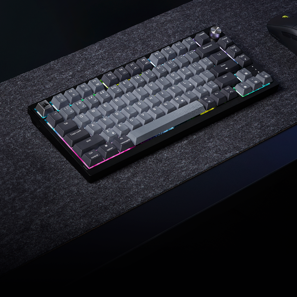 Corsair K65 PLUS WIRELESS Bluetooth / 2.4GHz ワイヤレス Corsair K65 PLUS WIRELESS Bluetooth / 2.4GHz ワイヤレス