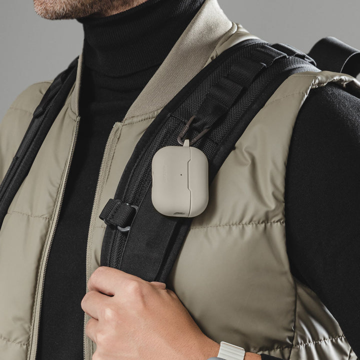 MagEasy AirPods SKIN カラビナ付き耐衝撃ケース AirPods Pro 第 2 / 1世代/ AirPods 4 対応