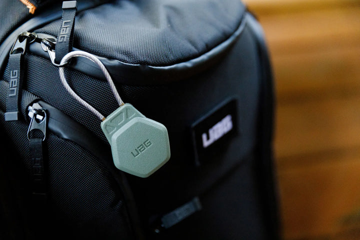 UAG AirTag CIVILIAN (シビリアン) ケース オリーブ