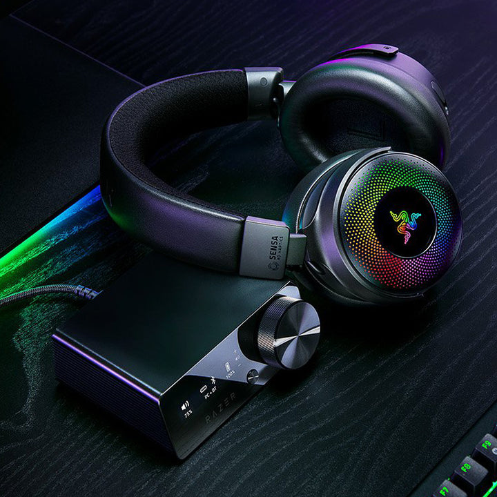 Razer Kraken V4 Pro　ワイヤレスゲーミングヘッドセット　コントロールハブ付属　