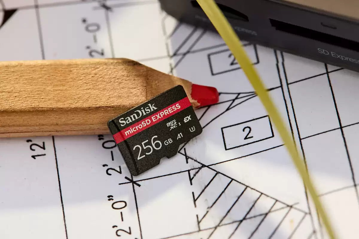 3⭕️Macmini,i5,8GB,256GBSSD,1TBHD,TV見えます Amazon.com: Odyson - 256GB SSD (PCIe 3.0 x4, NVMe