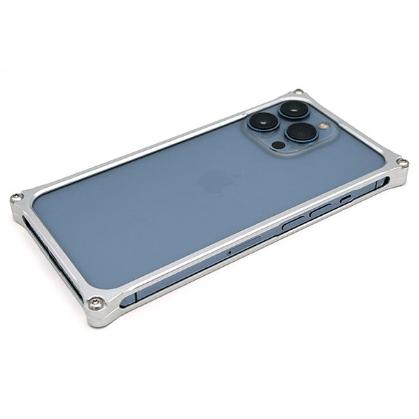 GILD design ソリッドバンパー iPhone 16e / 14 / 13 / 13 Pro